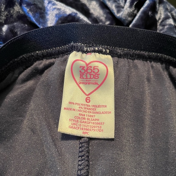 Blue Crushed Velvet Girls Leggings with Double Bows on Ankles & Silver Waistband - Picture 3 of 9